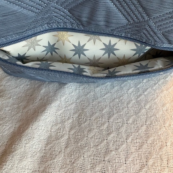 Lug Legacy Taxi NWOT - Blue Moon Slate in Blue Moon - Picture 14 of 16